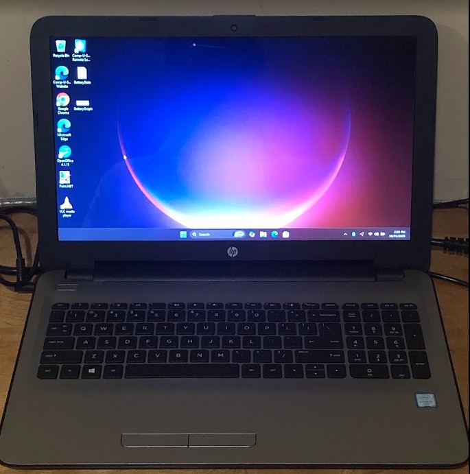 HP Laptop i3-6th