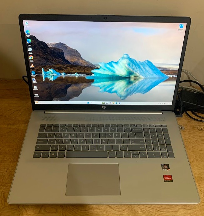 HP Laptop 17 Ryzen 5 7th gen